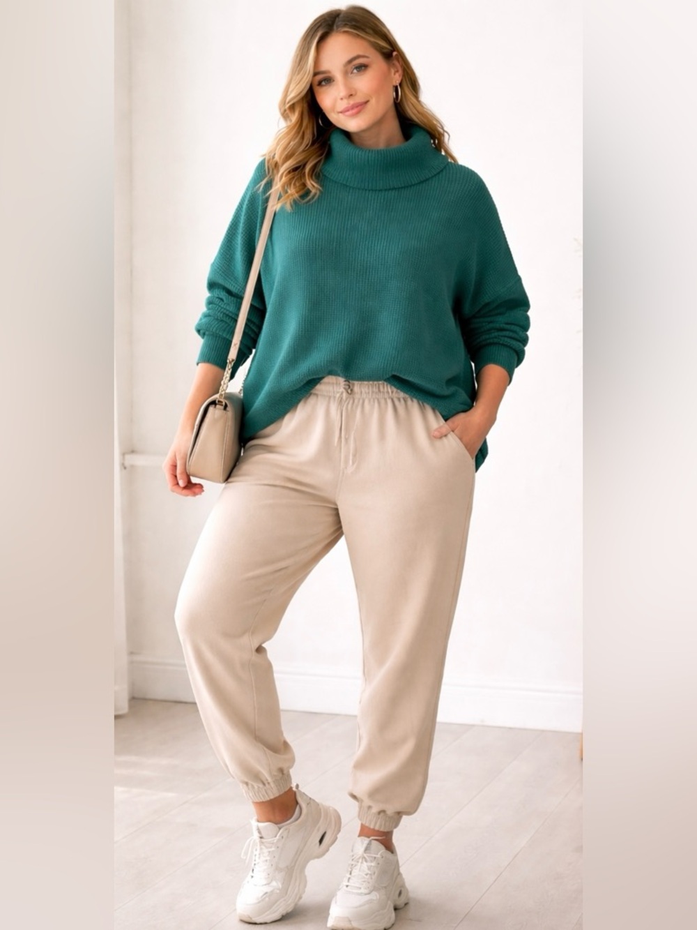 Turtleneck Green Sweater, M, P2P: 26”. Oversized, EUC